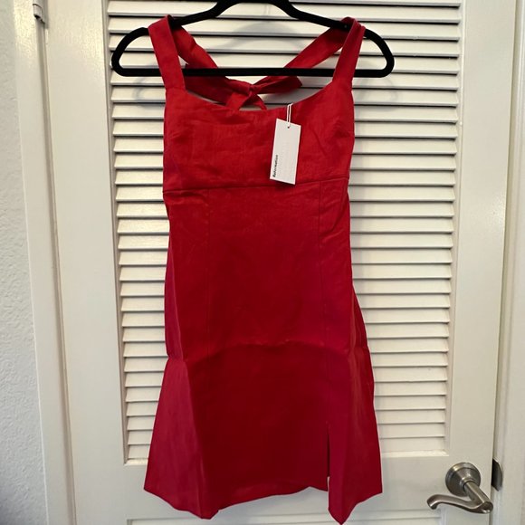 Reformation Isha Linen Dress in Cherry - Picture 13 of 15